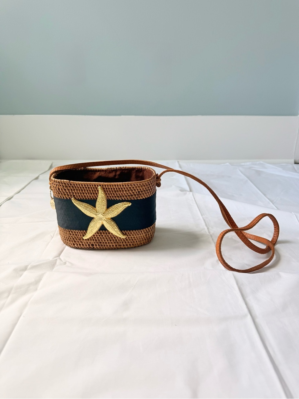 Lisi Lerch Bosom Buddy Handwoven Ata Grass Crossbody Bag - Picture 7 of 9